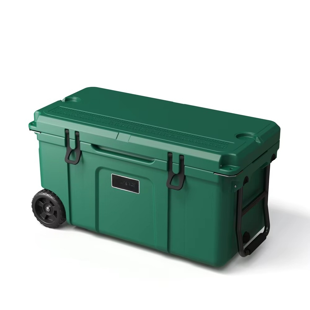 Outdoor Camping Box - กล่องเก็บความเย็นแบบมีล้อลาก ขนาด 70QT สำหรับใส่อาหารกลางวัน ผลิตจากพลาสติกแบบ Roto