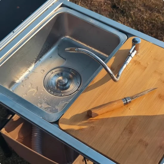 ชุดอุปกรณ์ครัวสำหรับตั้งแคมป์  - Outdoor Camping Kitchen With Sink บทวิจารณ์และราคา